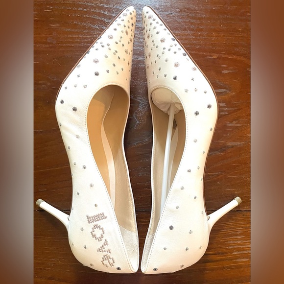 Kiki Price, NYC  “Love Wins" White Leather Pumps w Silver Embroidery Design - Picture 5 of 13